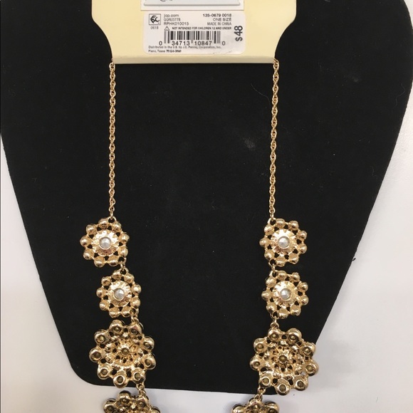 Monet Statement Necklace - Picture 4 of 5